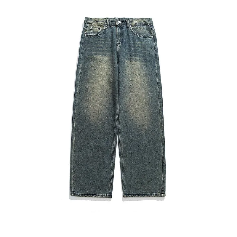 Retro Distressed Straight Jeans